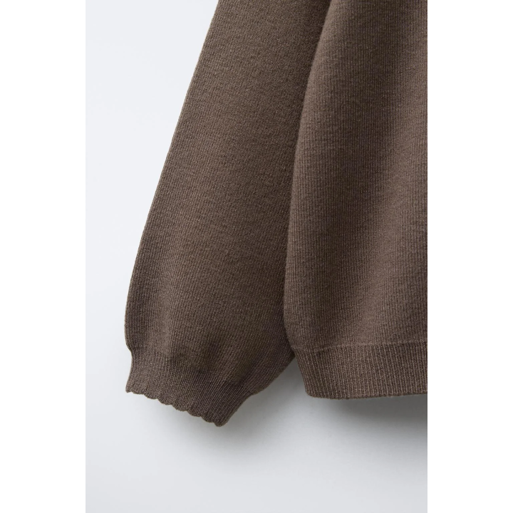 ВЯЗАНЫЙ СВИТЕР С ВОРОТНИКОМ-БАНТОМ И ЦВЕТАМИ