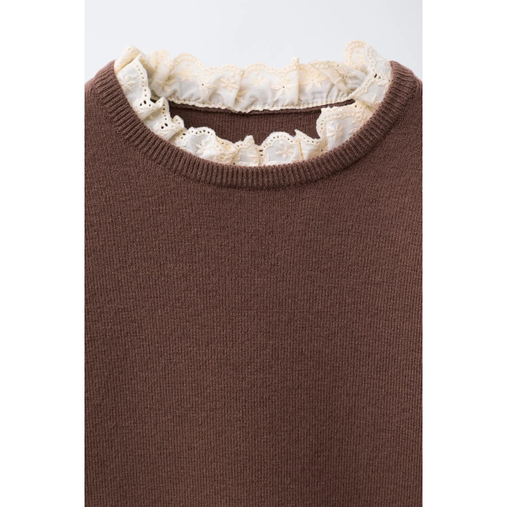 СВИТЕР С КРУЖЕВОМ И ВЫШИВКОЙ