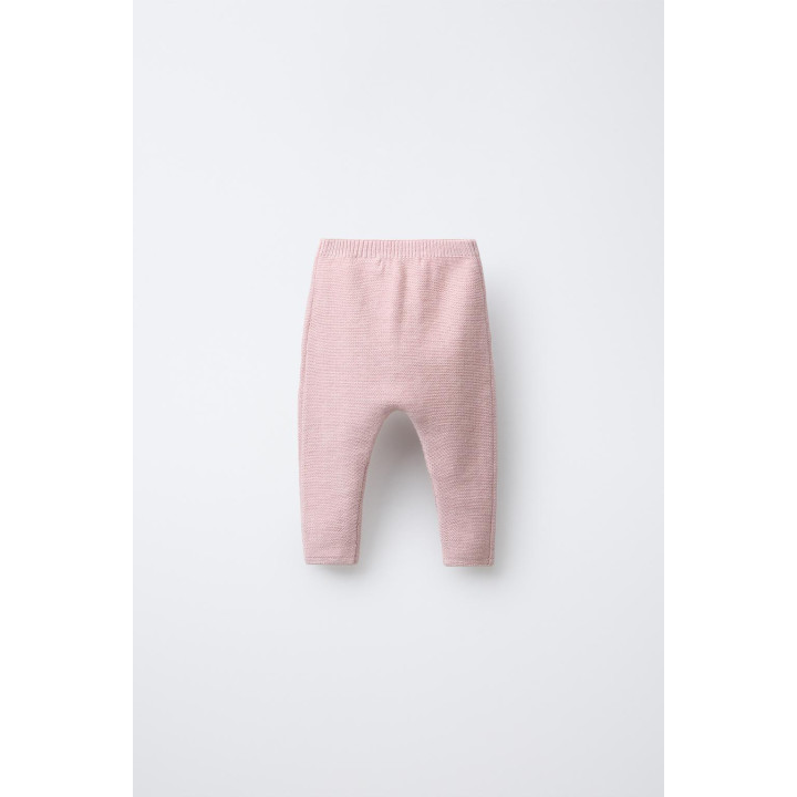 ТРИКОТАЖНЫЕ БРЮКИ С ЦВЕТАМИ, СВЯЗАННЫМИ КРЮЧКОМ