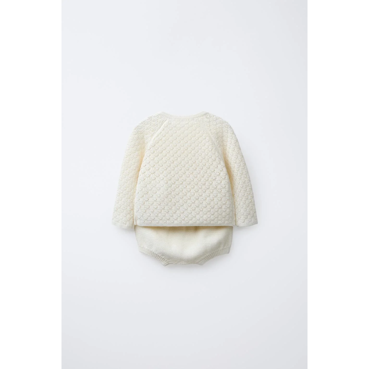 АККОРД ИЗ ТРИКОТАЖА И ТРУСИКОВ