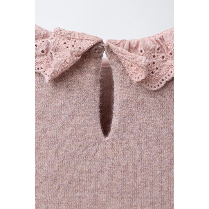 Вязанный свитер с кружевным воротником peter pan
