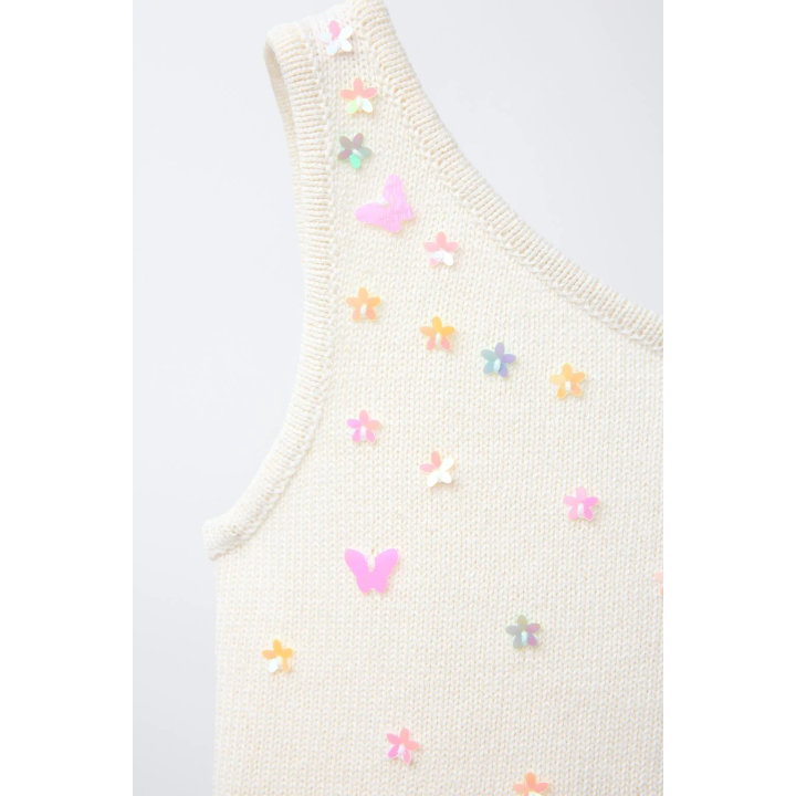 ТРИКОТАЖНЫЙ ТОП С АСИММЕТРИЧНЫМ ВЫРЕЗОМ И БУСИНАМИ