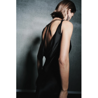 ДЛИННОЕ АТЛАСНОЕ ПЛАТЬЕ ИЗ КОЛЛЕКЦИИ ZW