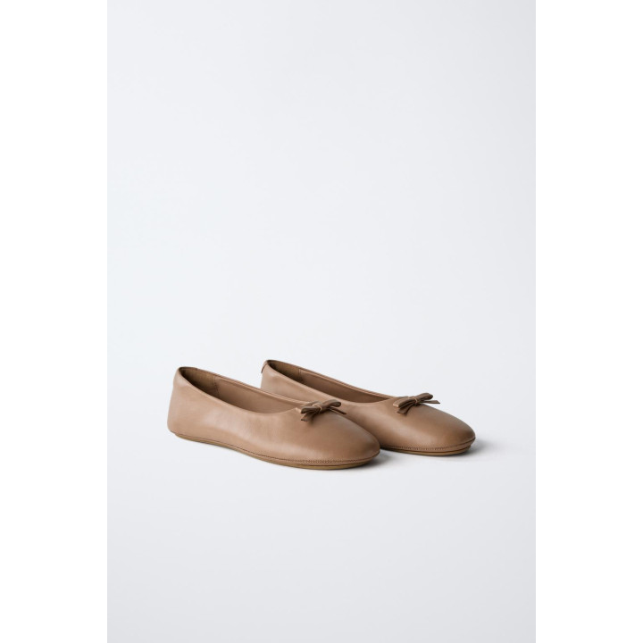 Балетки из кожи ограниченной коллекции