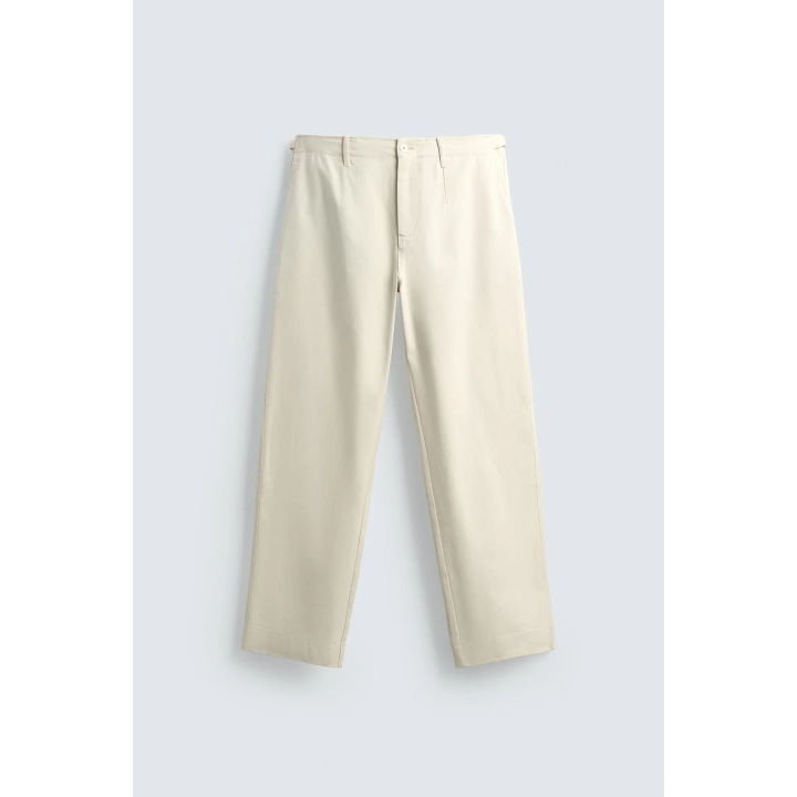 БРЮКИ ИЗ ТВИЛА С РЕЛЬЕФНЫМ УЗОРОМ И РЕМНЕМ