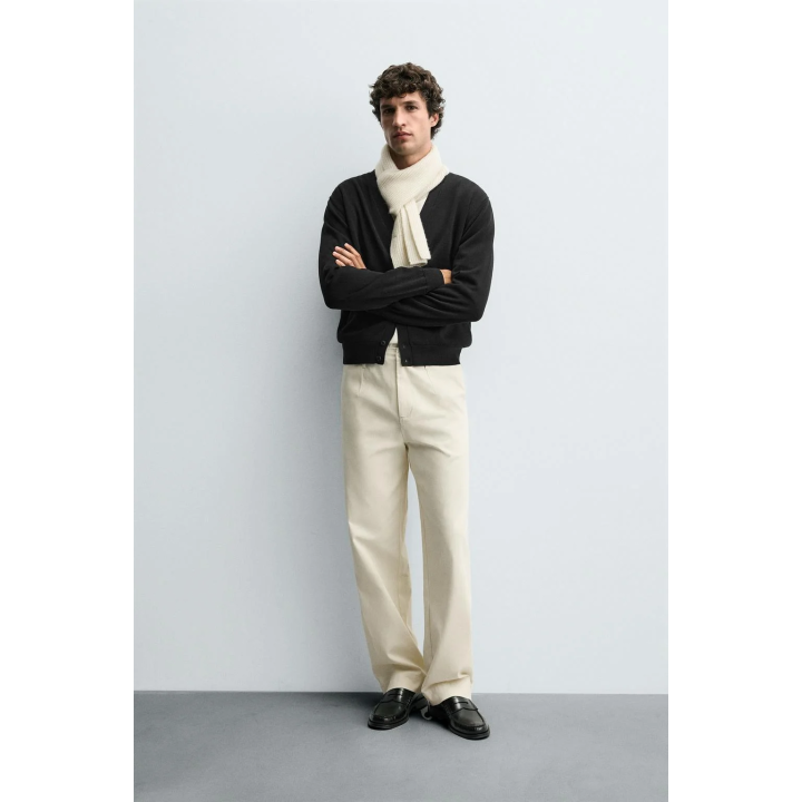 БРЮКИ ИЗ ТВИЛА С РЕЛЬЕФНЫМ УЗОРОМ И РЕМНЕМ