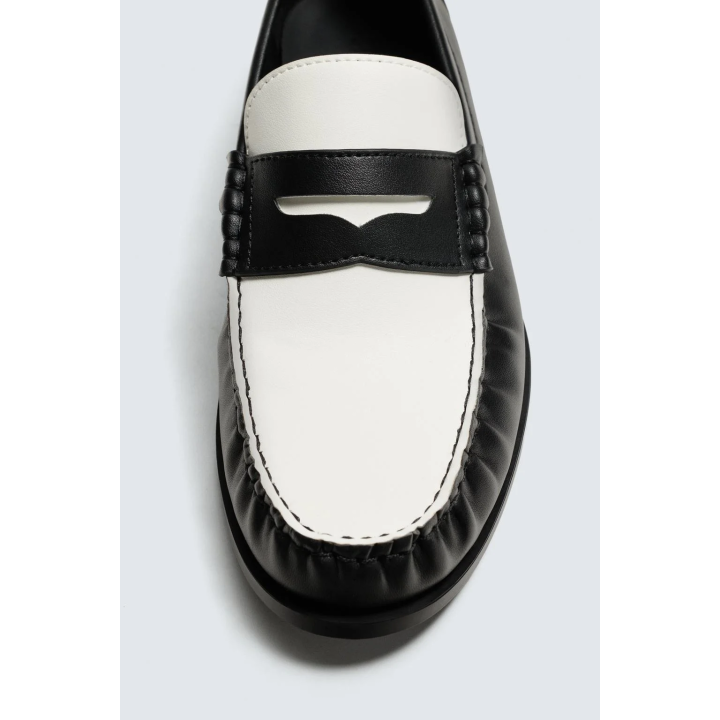 ЛОФЕРЫ С ПЛАНКОЙ