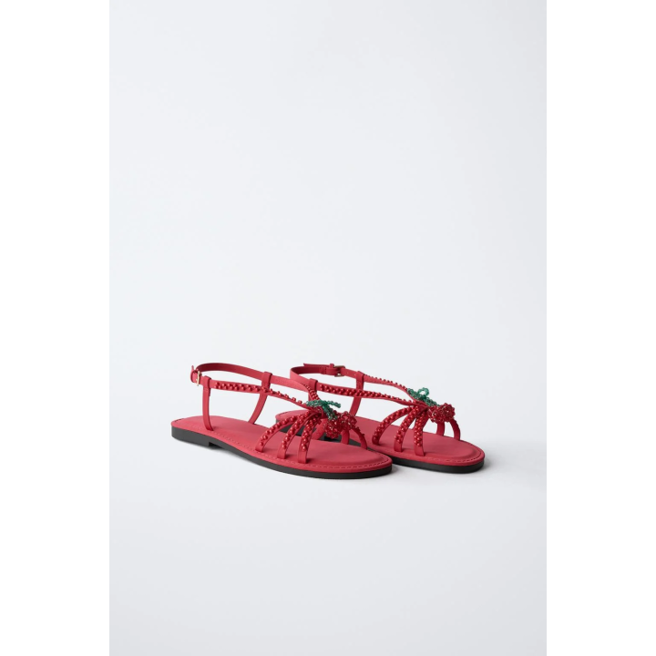 САНДАЛИИ С ДЕТАЛЬЮ «ВИШНЯ»