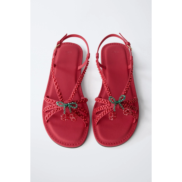 САНДАЛИИ С ДЕТАЛЬЮ «ВИШНЯ»