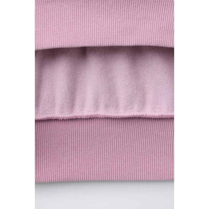 ХУДИ С ЗАКЛЕПКАМИ