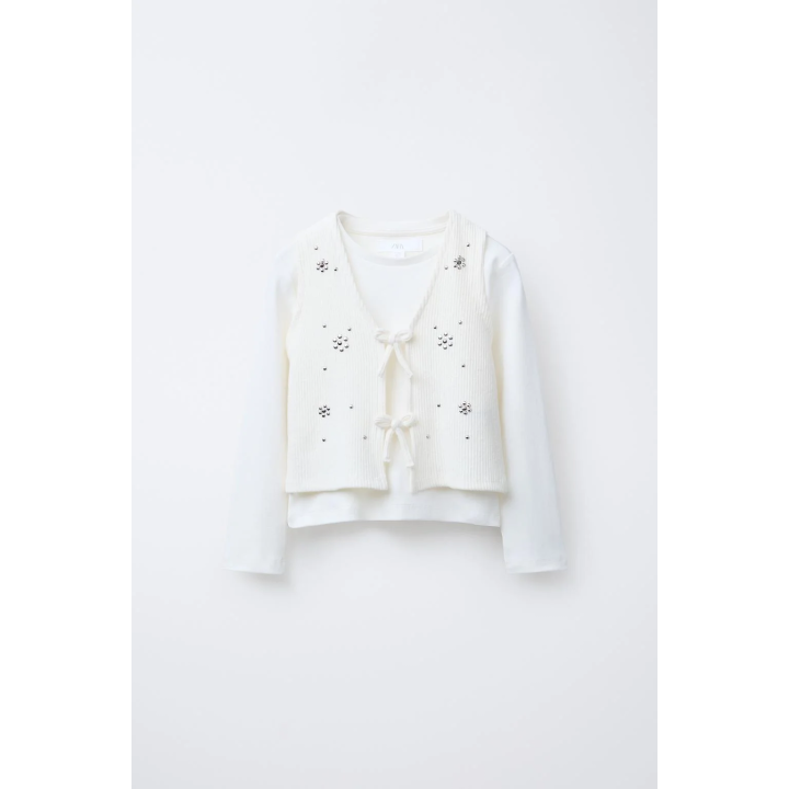 КОМБИНИРОВАННАЯ ФУТБОЛКА С ЖИЛЕТОМ И ЗАКЛЕПКАМИ