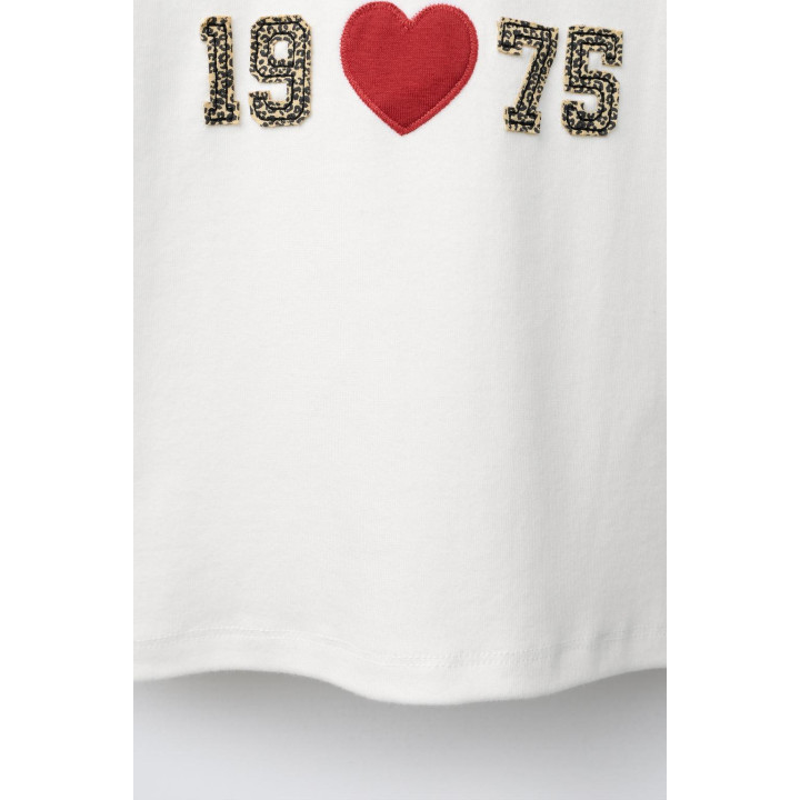 ФУТБОЛКА С НАШИВКАМИ И ТЕКСТОМ