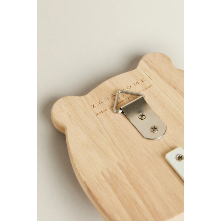 CHILDREN'S BEAR HOOK