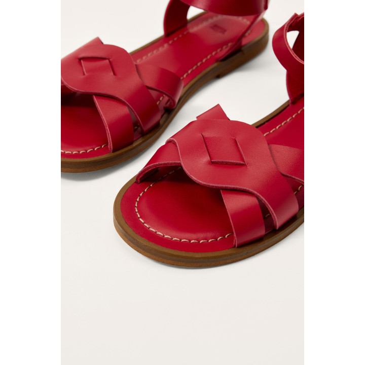 Сандалии из кожи ограниченной коллекции