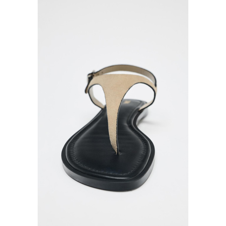 КОЖАНЫЕ САНДАЛИИ С РЕМЕШКОМ И ПРЯЖКОЙ