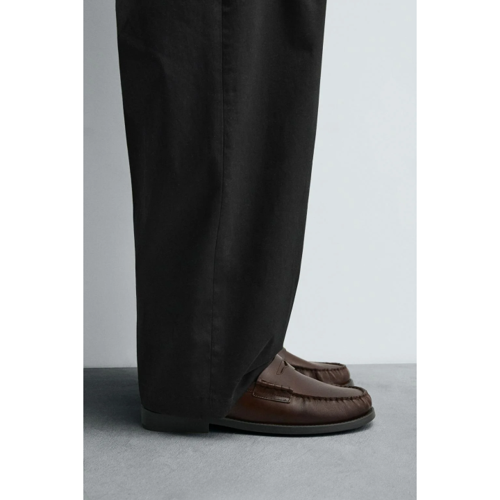 КОЖАНЫЕ ЛОФЕРЫ С ПЛАНКОЙ