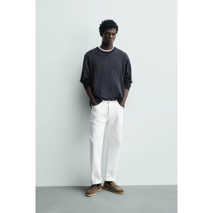 КОЖАНЫЕ ЛОФЕРЫ В ПОВСЕДНЕВНОМ СТИЛЕ