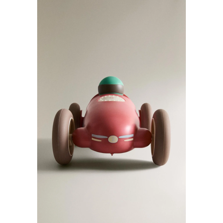 Детская игрушка автомобиль на пульте управления