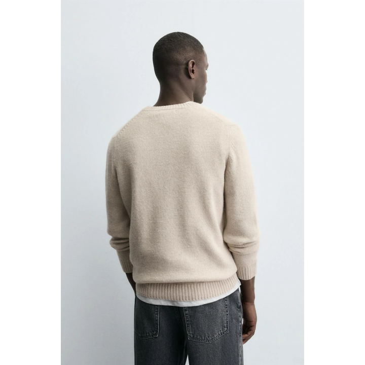 СВИТЕР КЛАССИЧЕСКОГО КРОЯ ИЗ СМЕСОВОЙ ШЕРСТИ