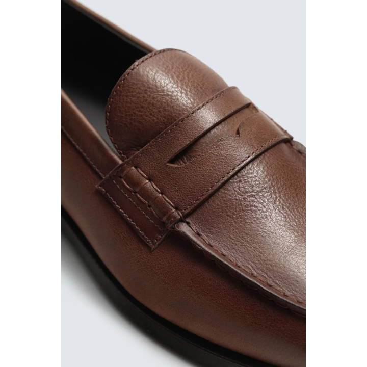 КОЖАНЫЕ ЛОФЕРЫ С ПЛАНКОЙ