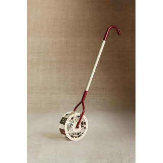 Детская новогодняя подвижная погремушка на колёсиках