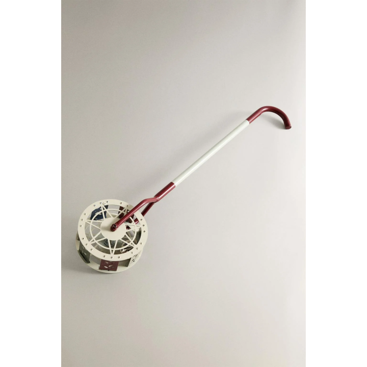 Детская новогодняя подвижная погремушка на колёсиках