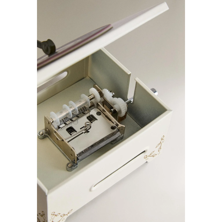 Детская рождественская игрушка-граммофон