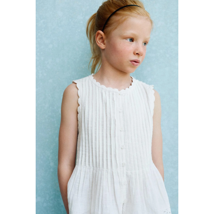 САНДАЛИИ С ЦВЕТОЧНОЙ ДЕТАЛЬЮ 3D