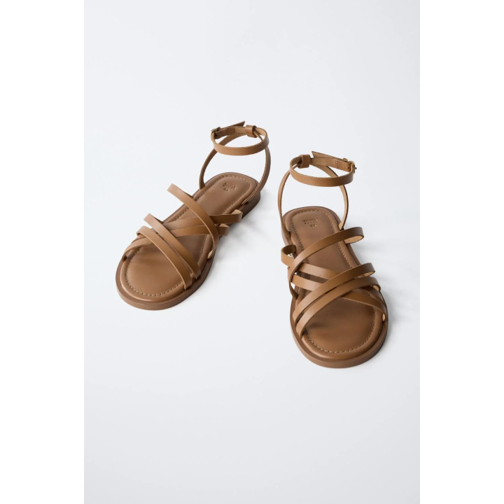 САНДАЛИИ С РЕМЕШКАМИ ИЗ КОЖИ