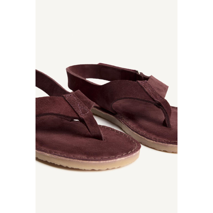 Сандалии из кожи 15