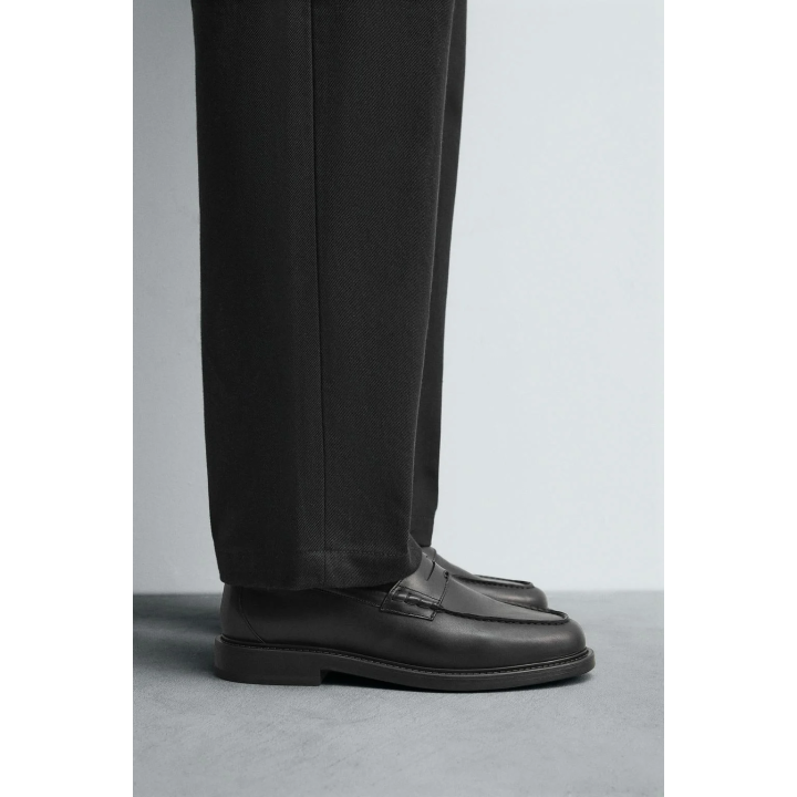 КОЖАНЫЕ ЛОФЕРЫ С ПЛАНКОЙ