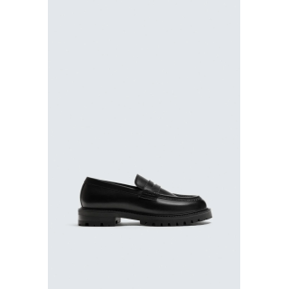 КОЖАНЫЕ ЛОФЕРЫ С ПЛАНКОЙ