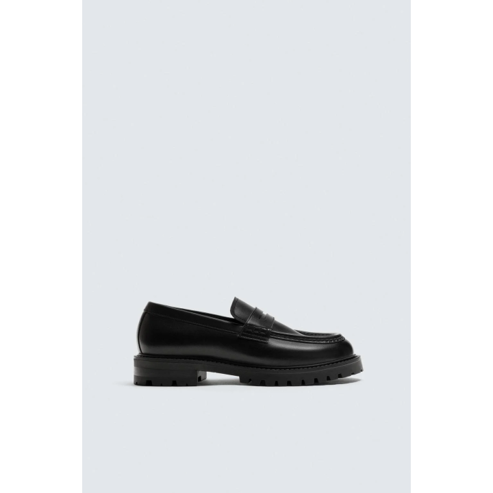 КОЖАНЫЕ ЛОФЕРЫ С ПЛАНКОЙ