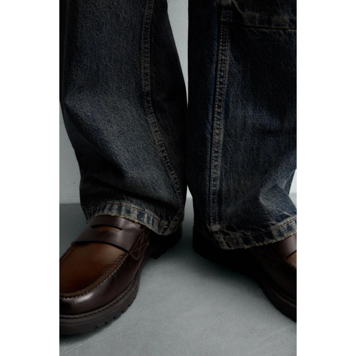 ЛОФЕРЫ С ПЛАНКОЙ