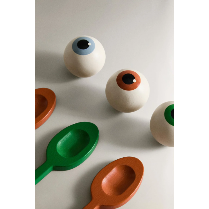 Детская игрушка для хэллоуина — ложка