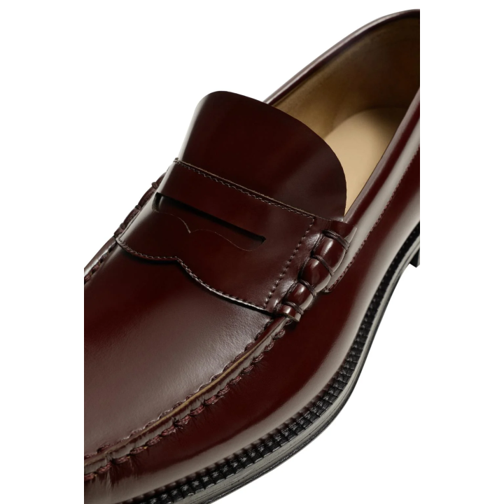 КОЖАНЫЕ ЛОФЕРЫ С ПЛАНКОЙ