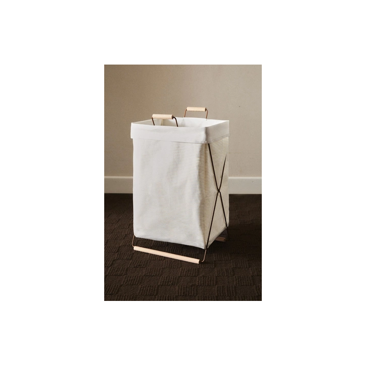 FOLDABLE LAUNDRY BASKET