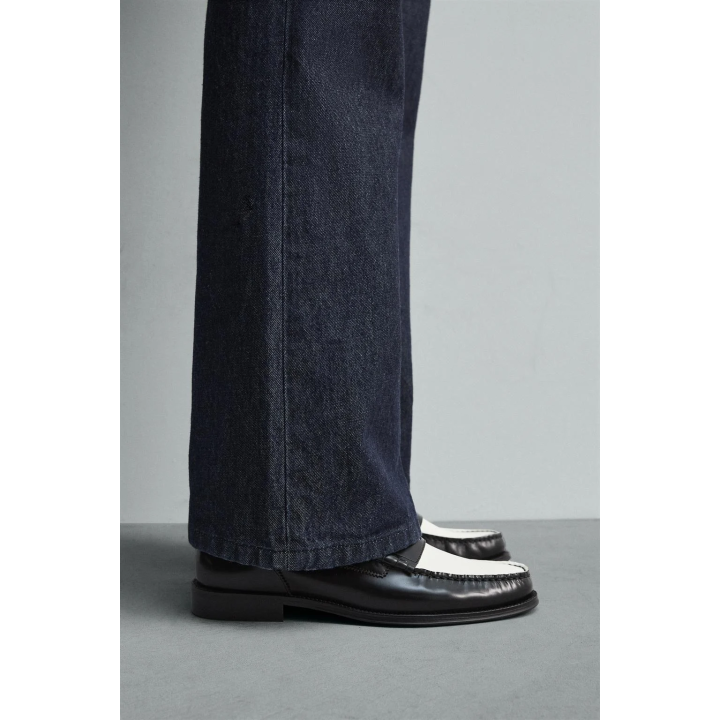 КОЖАНЫЕ ЛОФЕРЫ С ПЛАНКОЙ HARRY LAMBERT FOR ZARA X DISNEY