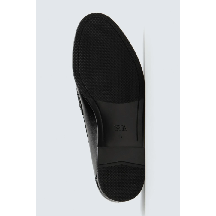 СТРОГИЕ ЛОФЕРЫ С ПЛАНКОЙ