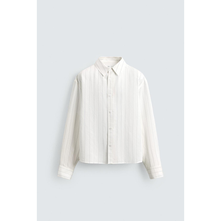 РУБАШКА СТРУЯЩЕГОСЯ ПОКРОЯ С НЕРОВНОЙ ПОЛОСКОЙ