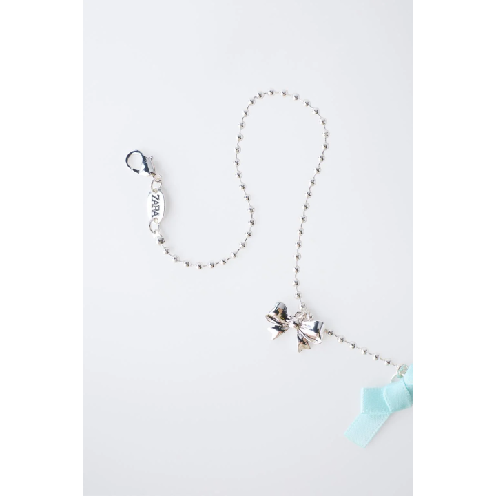 Ожерелье с вишней и бантом