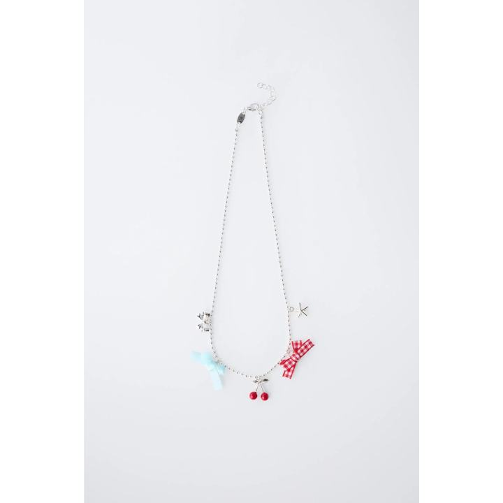 Ожерелье с вишней и бантом