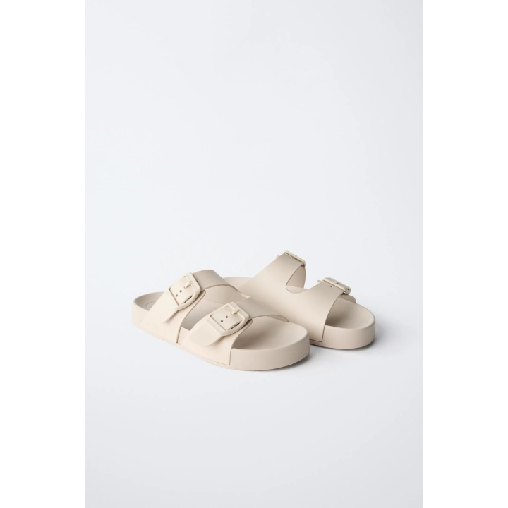 ПЛЯЖНЫЕ ТАПОЧКИ С ПРЯЖКАМИ