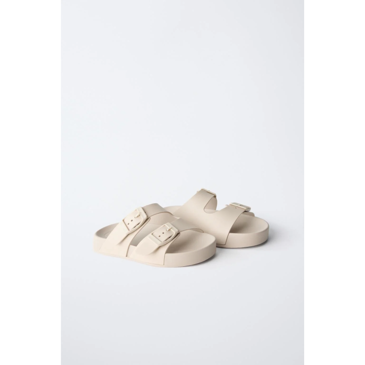 ПЛЯЖНЫЕ ТАПОЧКИ С ПРЯЖКАМИ