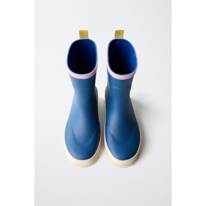РЕЗИНОВЫЕ САПОГИ В СТИЛЕ КОЛОР-БЛОК