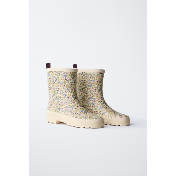 РЕЗИНОВЫЕ САПОГИ С ЦВЕТОЧНЫМ ПРИНТОМ