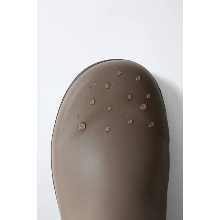 ВЫСОКИЕ РЕЗИНОВЫЕ САПОГИ