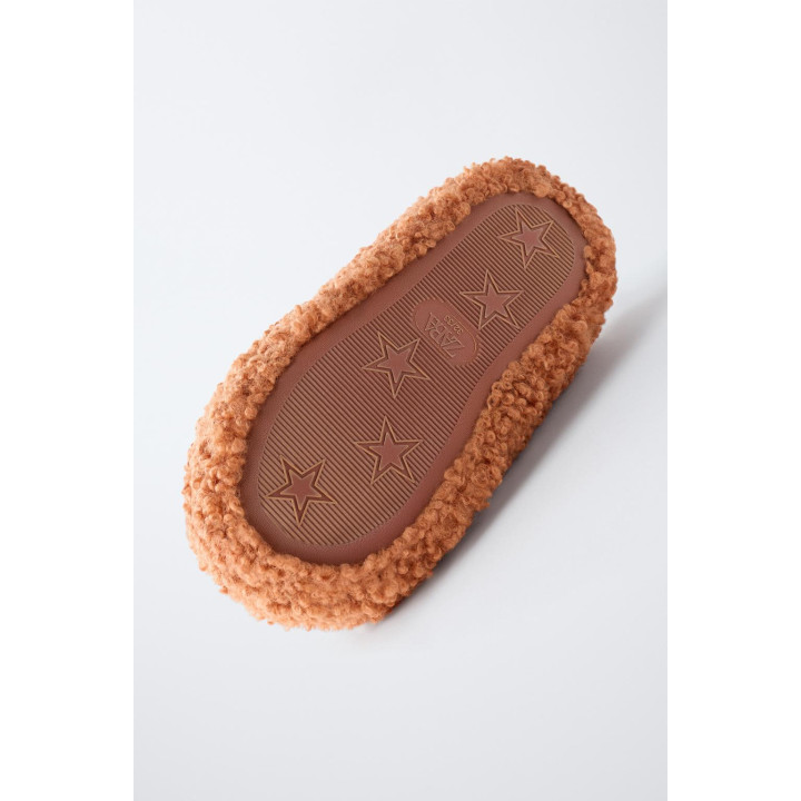 ДОМАШНИЕ ТАПОЧКИ ИЗ ИСКУССТВЕННОЙ ОВЧИНЫ С ТЫКВОЙ