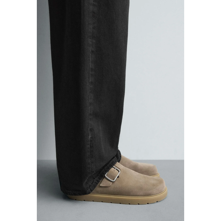 Клоги с пряжкой из кожи