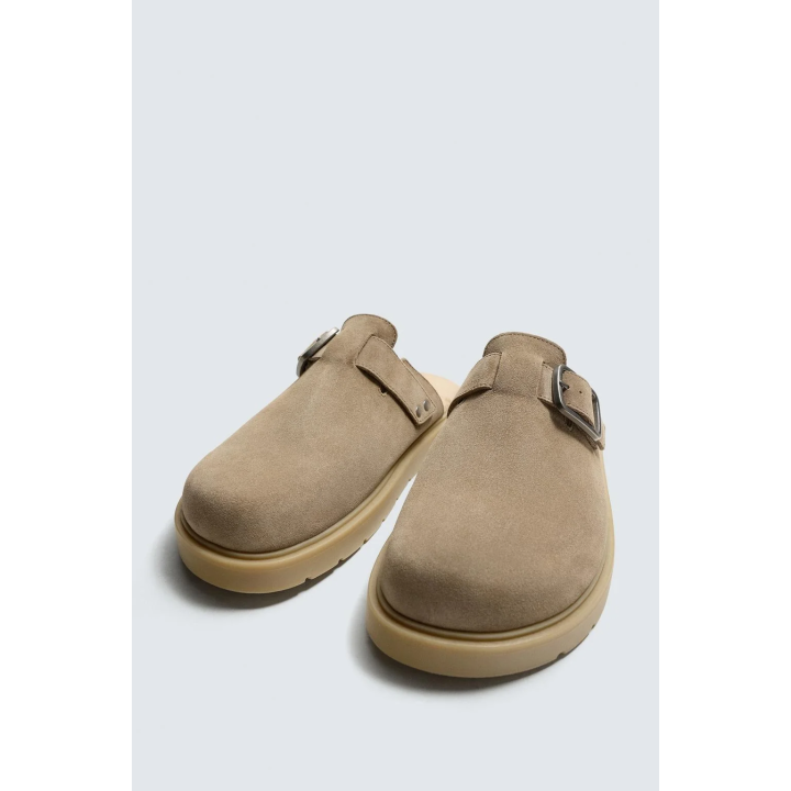 Клоги с пряжкой из кожи